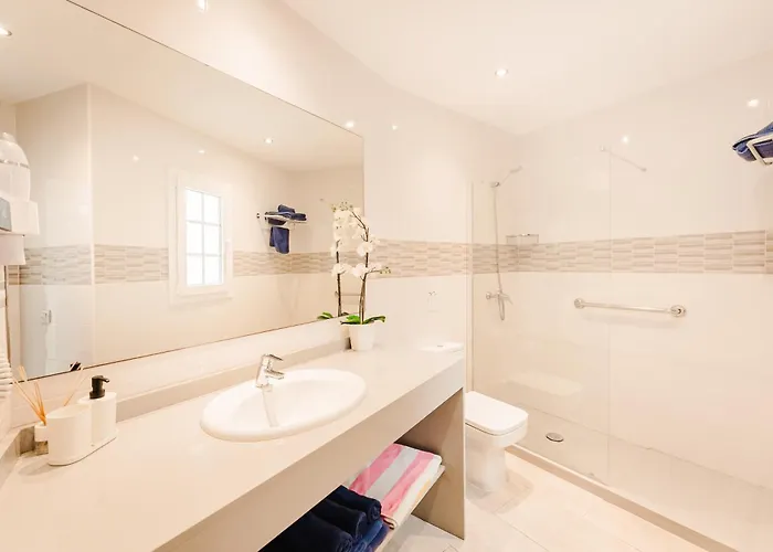 Old Town Reina Sofia 4 * Пуэрто дель Кармен