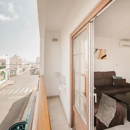 Apartment Old Town Reina Sofia 4 *