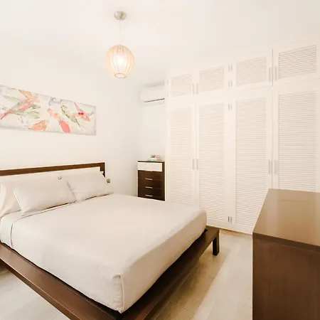 Old Town Reina Sofia 4 بويرتو ذيل كارمين