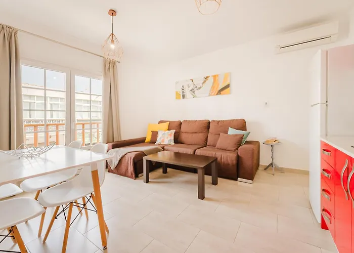 Old Town Reina Sofia 4 * بويرتو ذيل كارمين