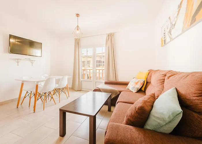 Old Town Reina Sofia 4 Apartman *